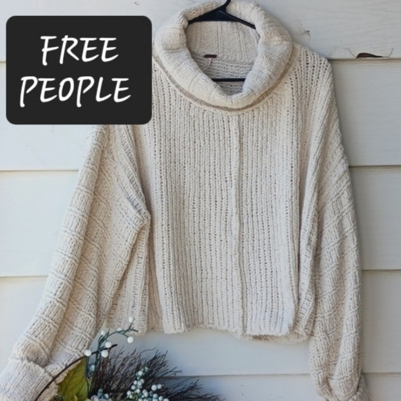 Free People Sweaters - Free People chunky oversized sweater womens size XS super soft